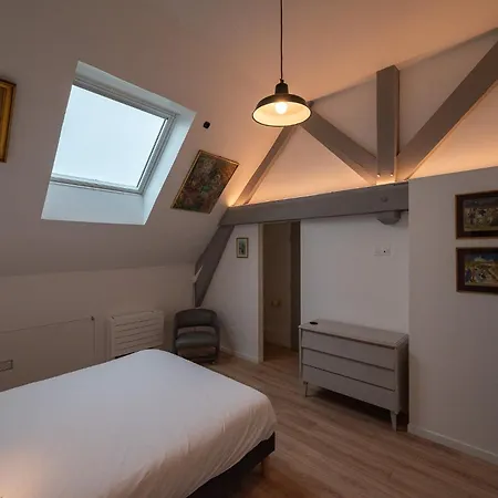 Les Insolites Bed & Breakfast Roye-sur-Matz