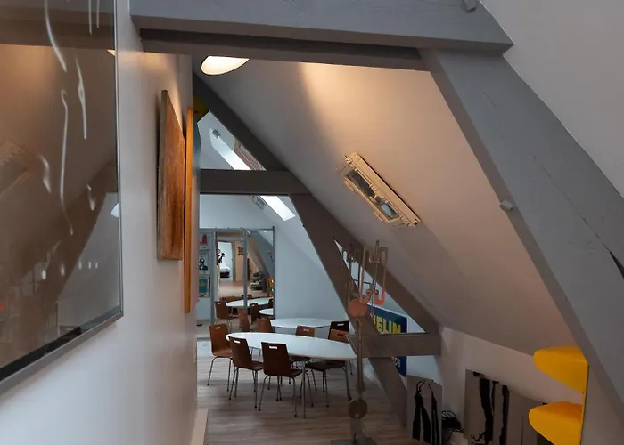 Les Insolites Bed and breakfast Roye-sur-Matz